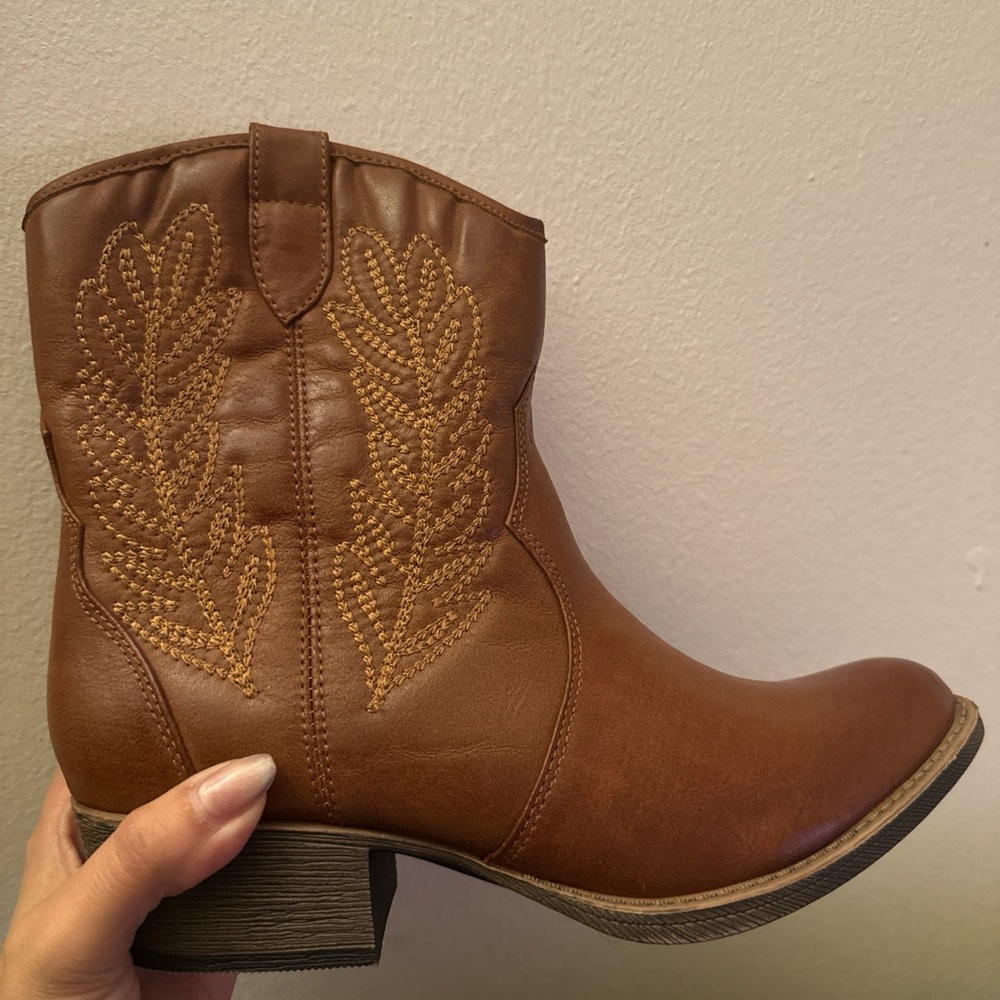 Brown Leather Western Boots